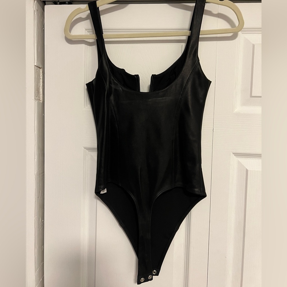 Good American bodysuit